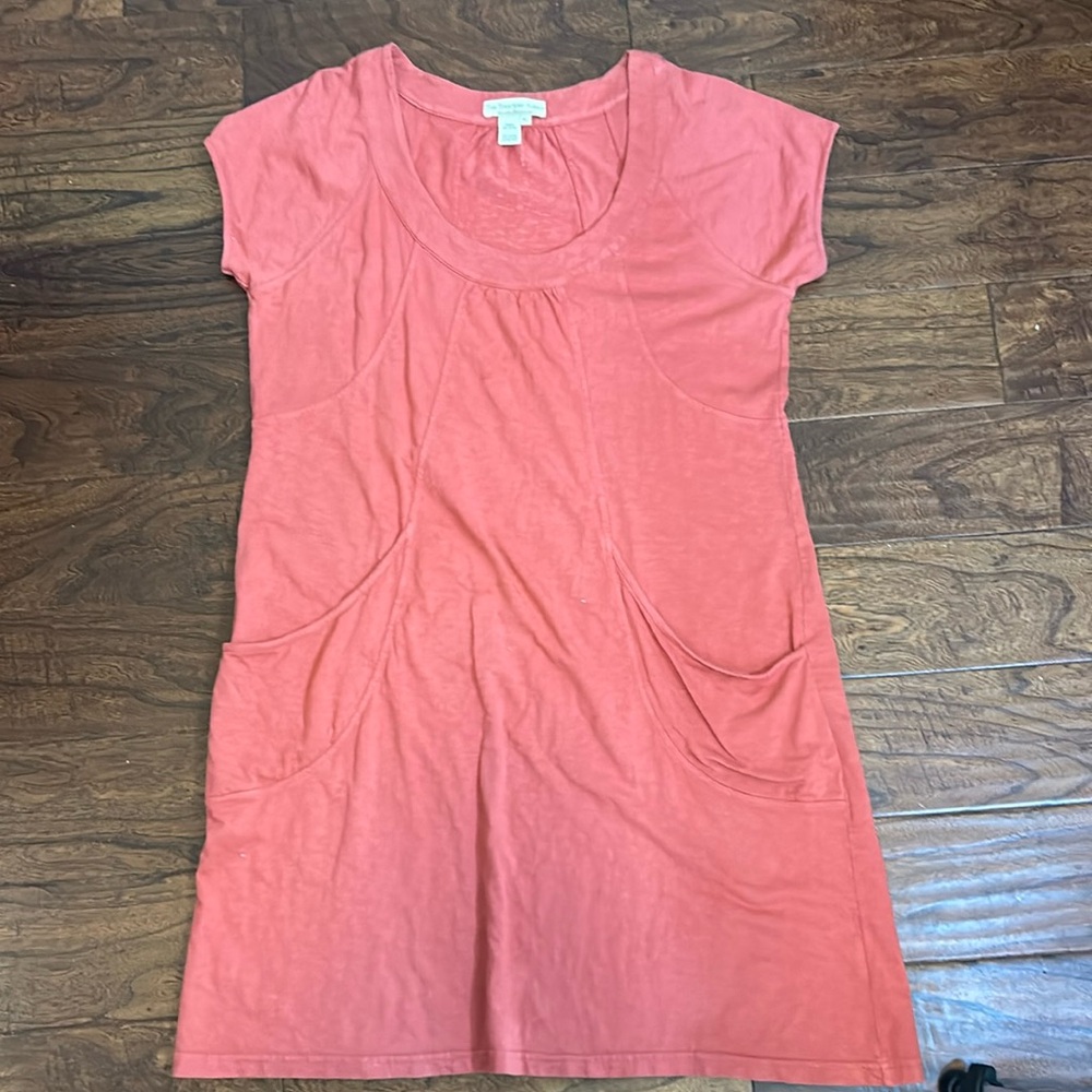 The Territory Ahead dress. Terracotta color in size XL 100% cotton